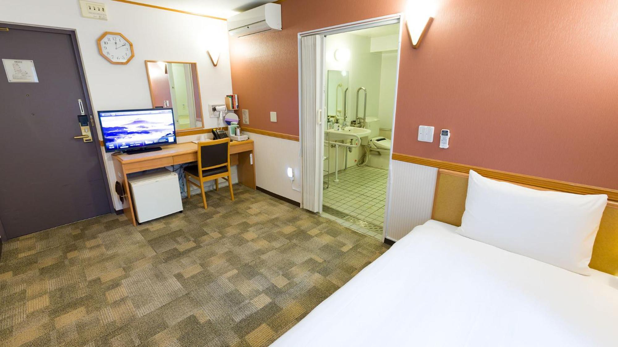 Toyoko Inn Yokohama Sakuragicho Pokoj fotografie
