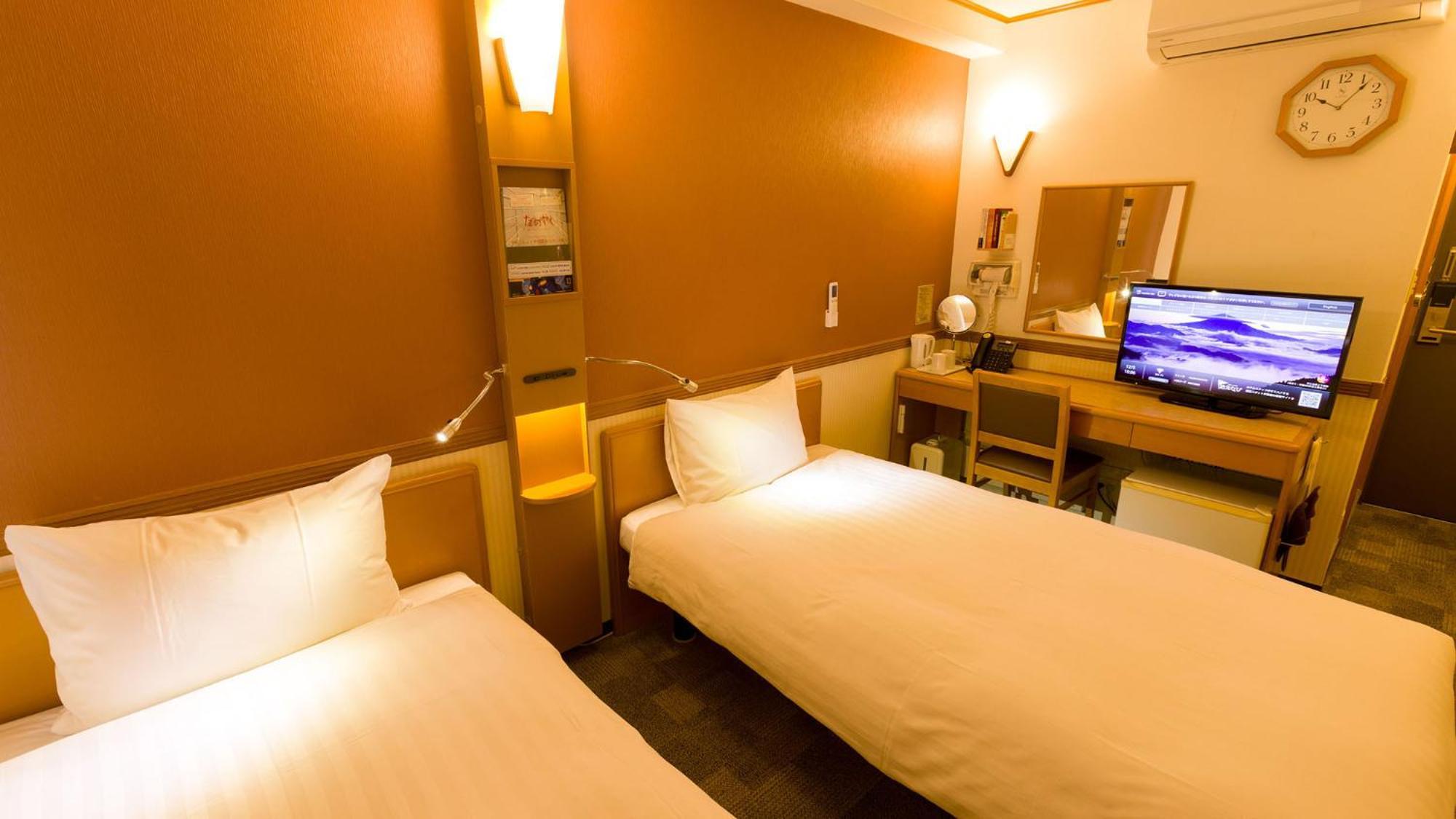 Toyoko Inn Yokohama Sakuragicho Pokoj fotografie