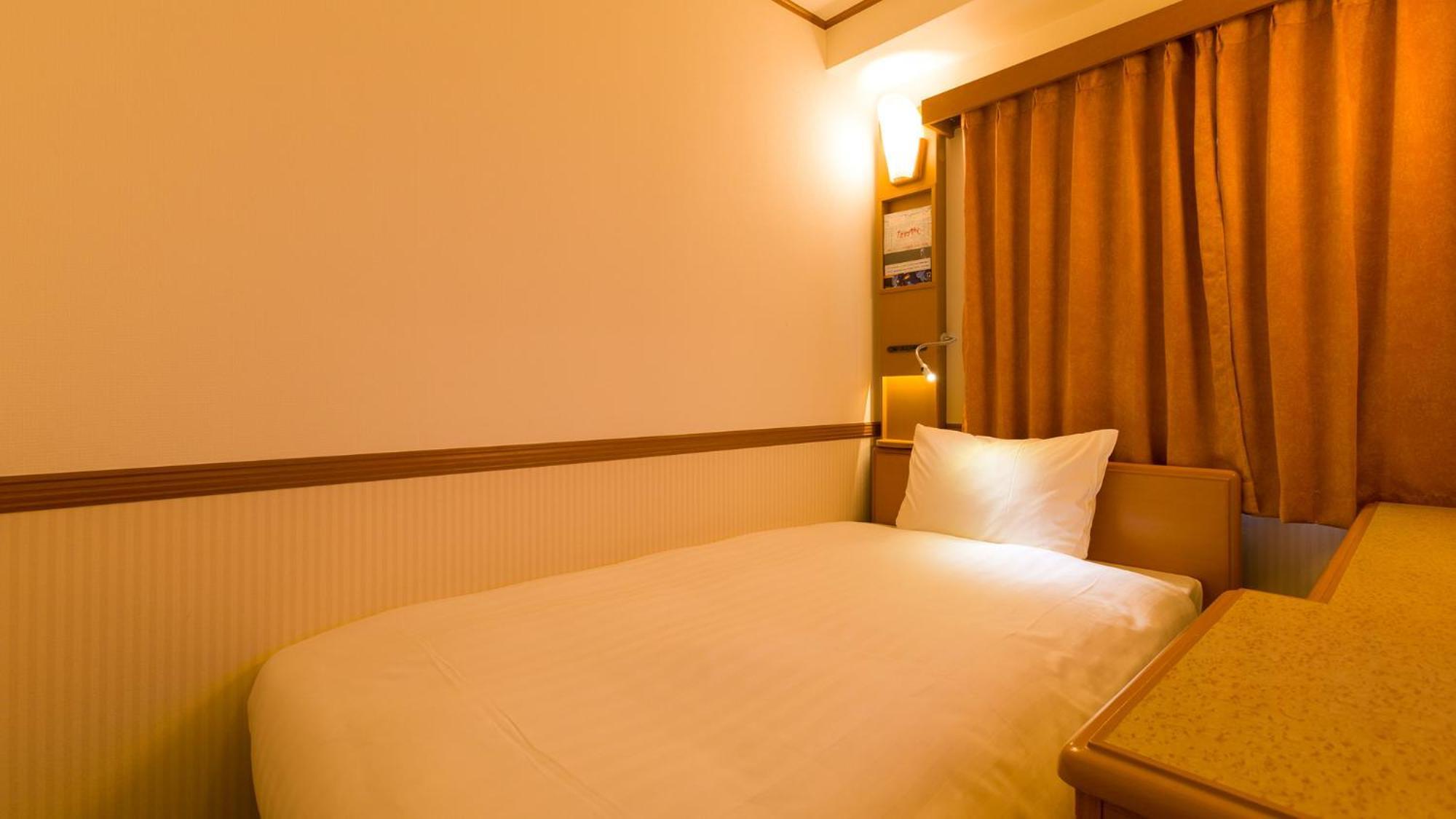 Toyoko Inn Yokohama Sakuragicho Pokoj fotografie