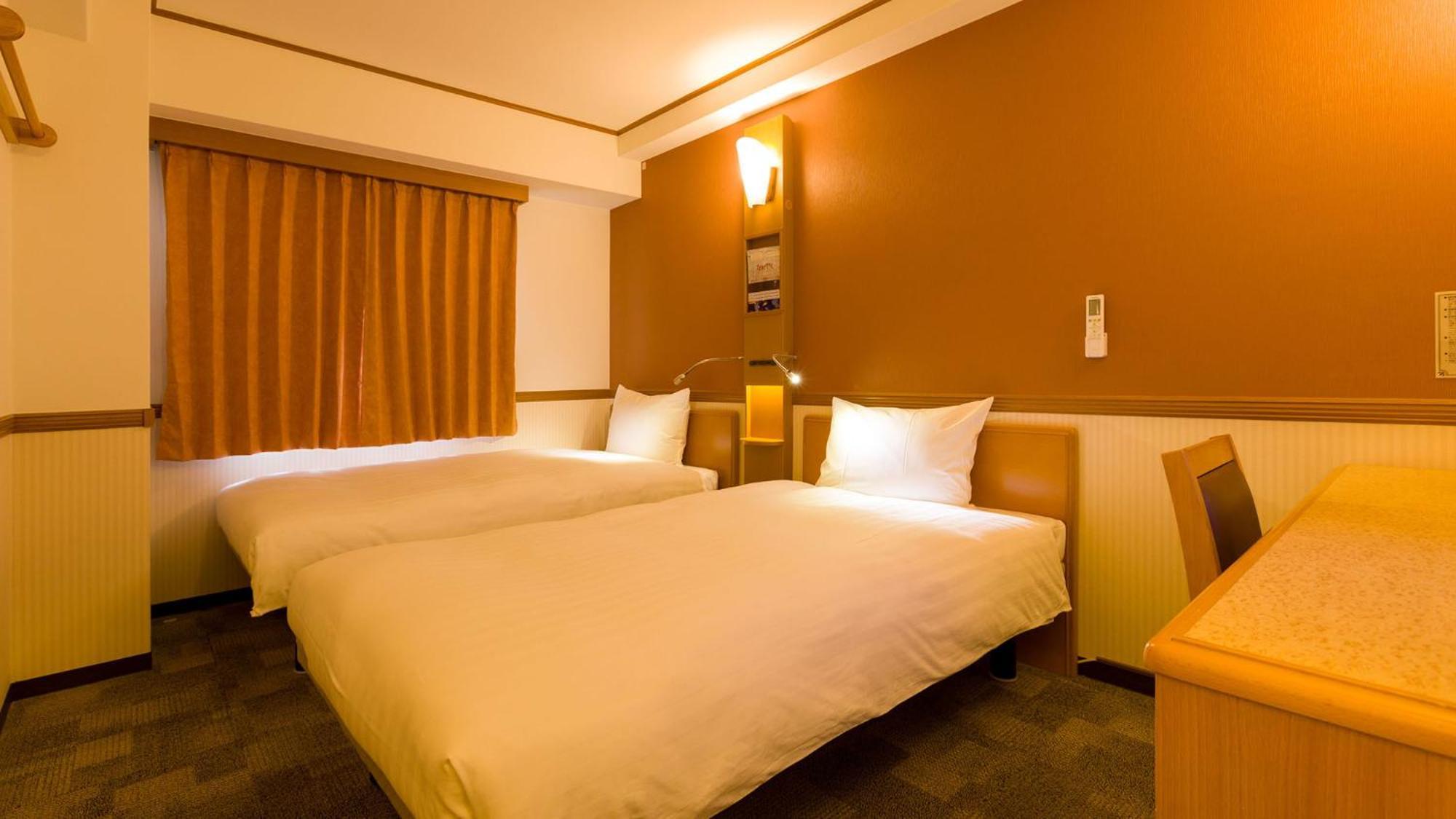 Toyoko Inn Yokohama Sakuragicho Pokoj fotografie