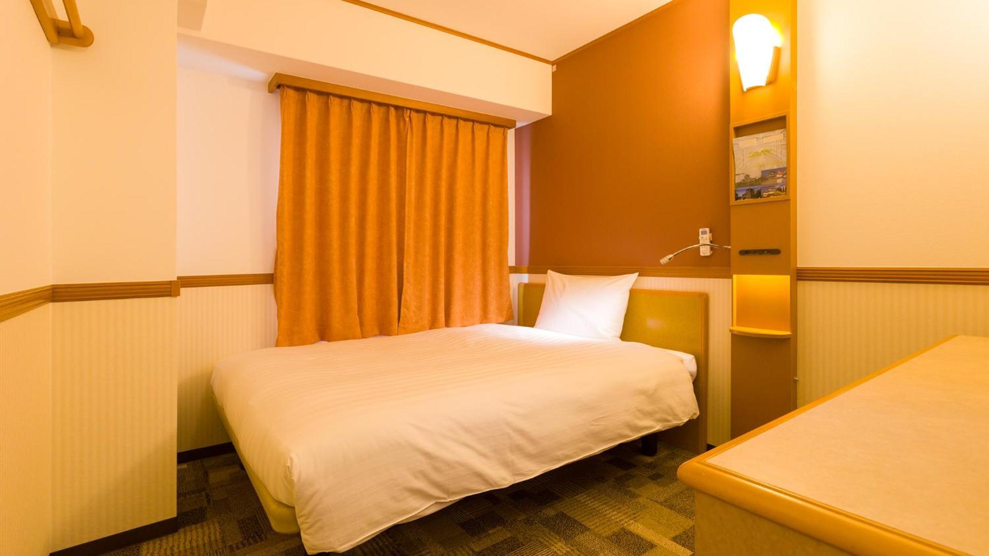 Toyoko Inn Yokohama Sakuragicho Pokoj fotografie