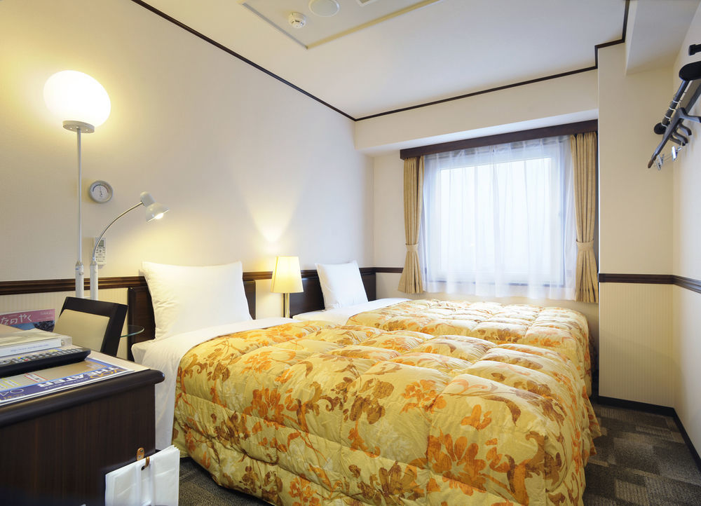 Toyoko Inn Yokohama Sakuragicho Exteriér fotografie