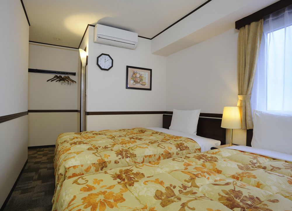 Toyoko Inn Yokohama Sakuragicho Exteriér fotografie